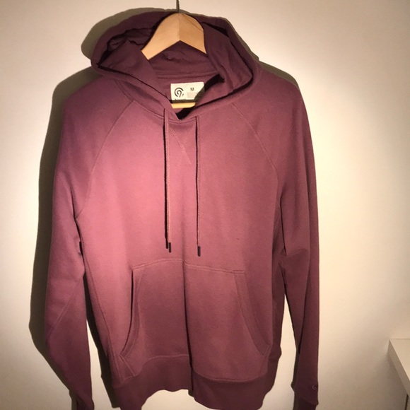 Champion C9 Hoodie - Picture 1 of 2